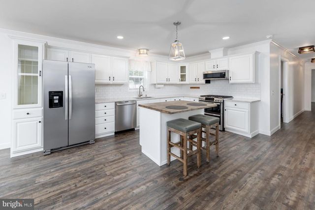 32 PAUL REVERE CT, Millville, NJ 08332