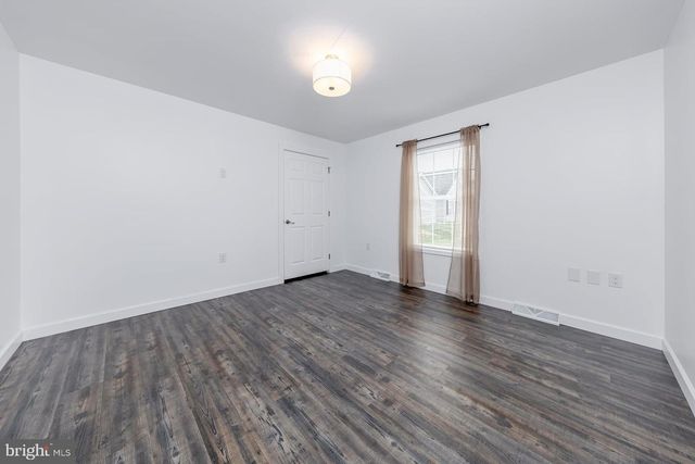 32 PAUL REVERE CT, Millville, NJ 08332