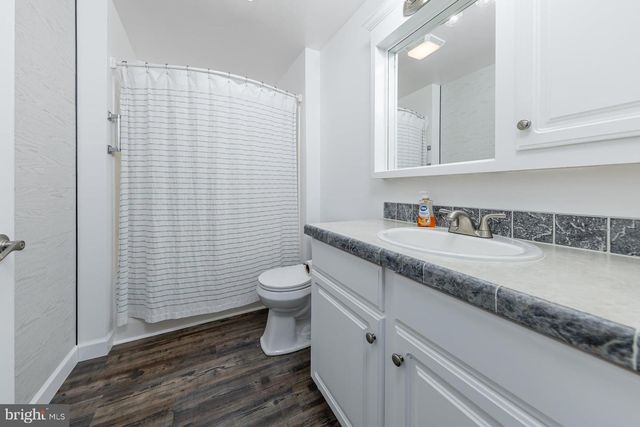 32 PAUL REVERE CT, Millville, NJ 08332