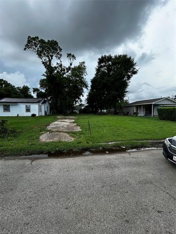 4823 Eppes Street, Houston, TX 77021