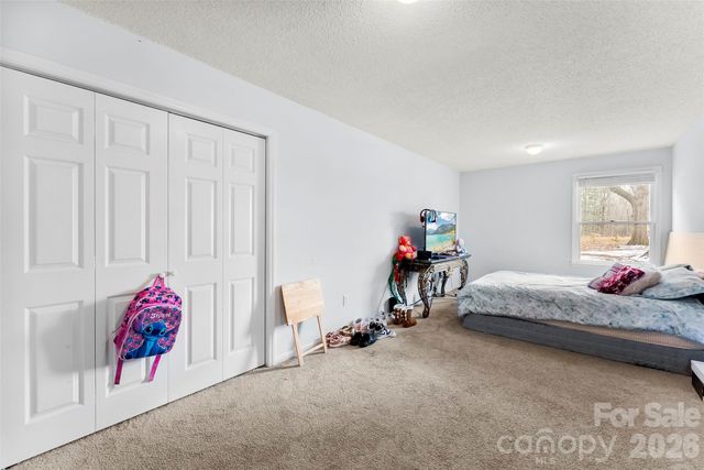 1304 Cambridge Drive, Shelby, NC 28152