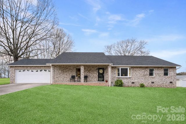 1304 Cambridge Drive, Shelby, NC 28152