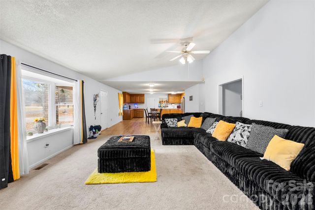 1304 Cambridge Drive, Shelby, NC 28152