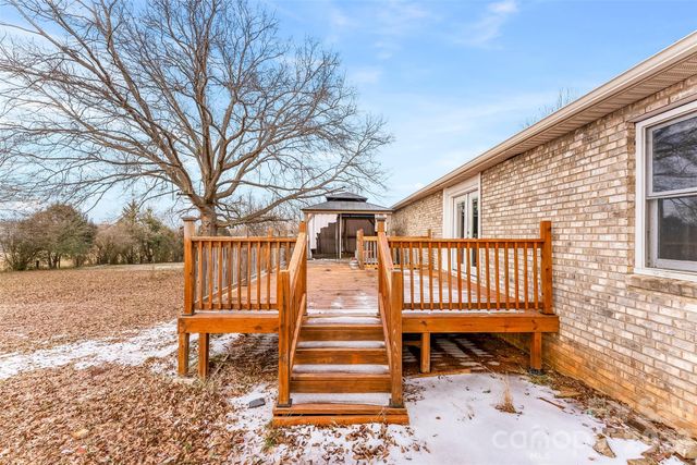 1304 Cambridge Drive, Shelby, NC 28152