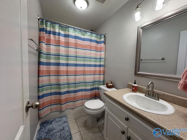 17366 Jameson Drive, Harvest, AL 35749