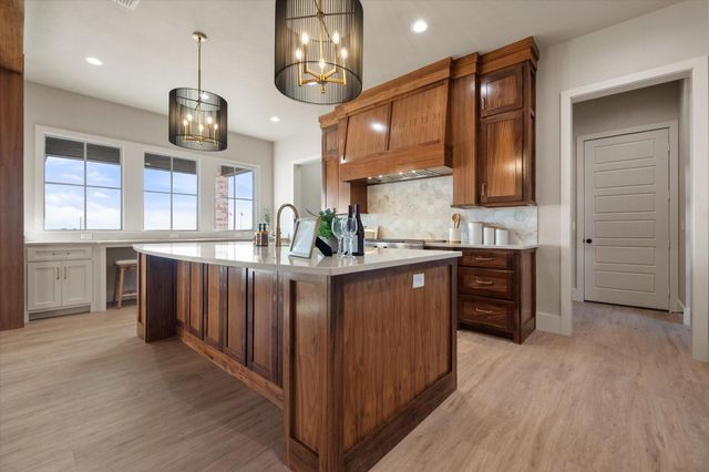 1105 Savannah Drive, New Home, TX 79383