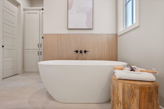 1105 Savannah Drive, New Home, TX 79383