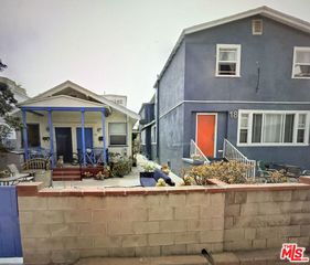 20 -22 Breeze Avenue, Venice, CA 90291