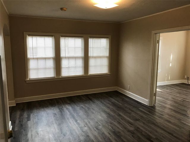 5800 Vickery Boulevard 4, Dallas, TX 75206