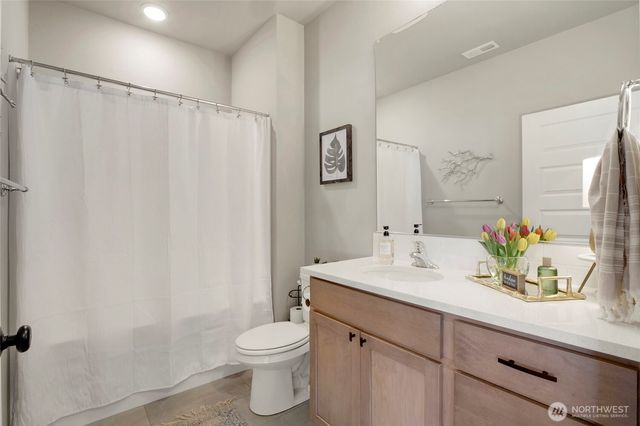 4724 W Junco Street, Moses Lake, WA 98837