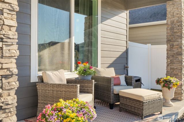 4724 W Junco Street, Moses Lake, WA 98837