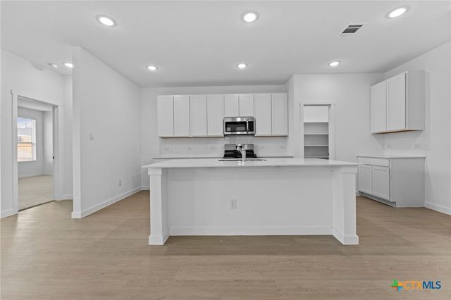1205 Twisted Creek, New Braunfels, TX 78130