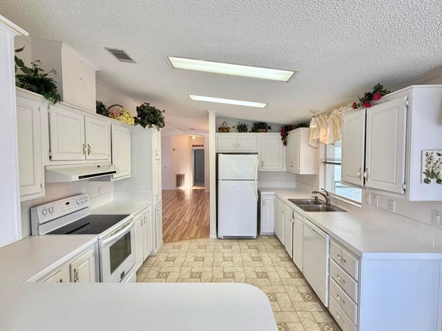 3317 Ironwood Avenue, Port St. Lucie, Port St Lucie, FL 34952