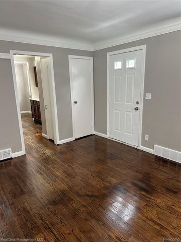 171 Bassett Street, Pontiac, MI 48341