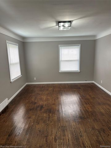 171 Bassett Street, Pontiac, MI 48341