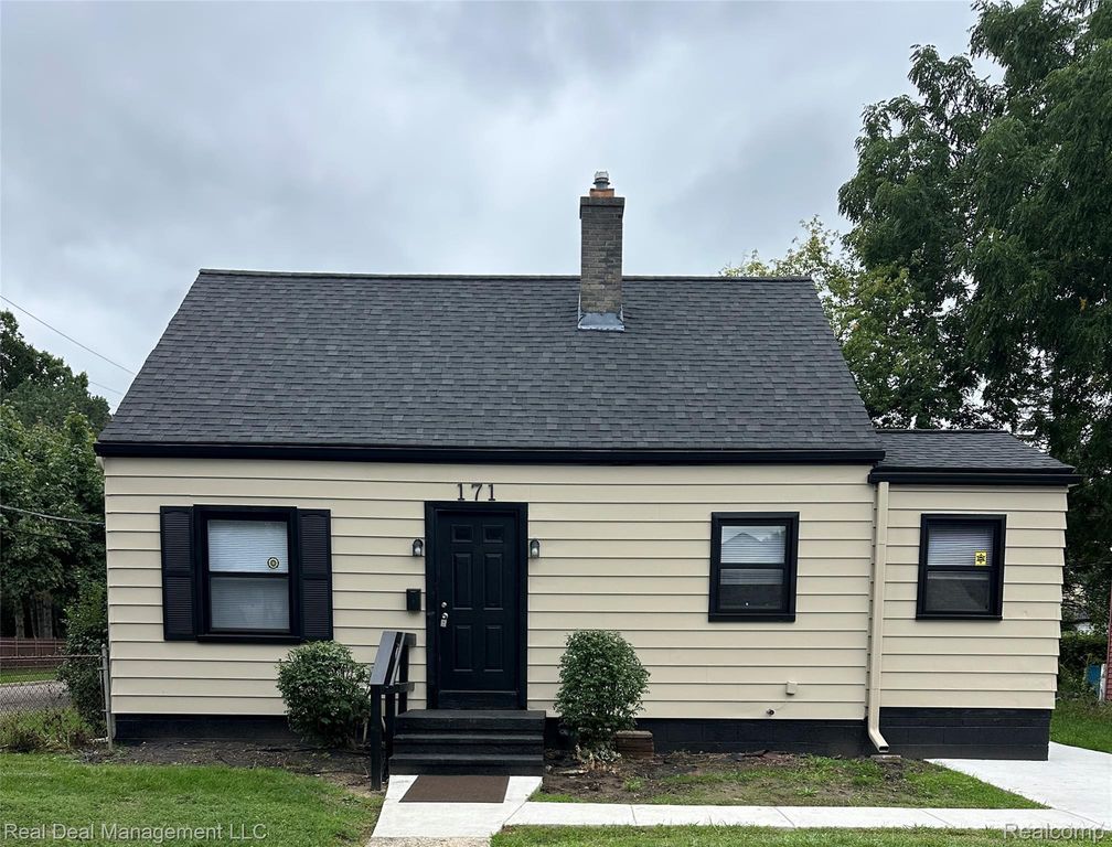 171 Bassett Street, Pontiac, MI 48341