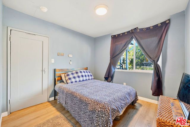 916 E 68th Street, Inglewood, CA 90302