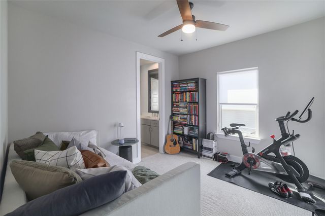 6021 Seville DR, Austin, TX 78724