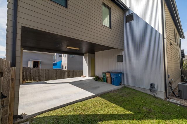 6021 Seville DR, Austin, TX 78724