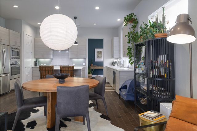 6021 Seville DR, Austin, TX 78724