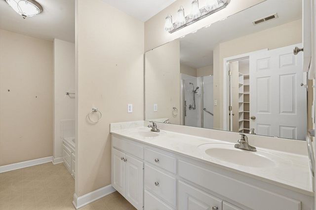 325 Rexford dr, Moore, SC 29369