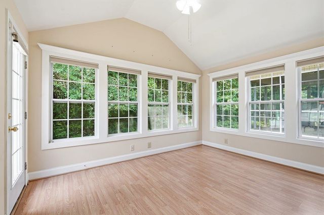 325 Rexford dr, Moore, SC 29369
