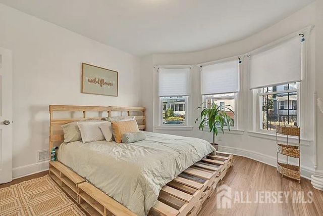 110 17th Street, East Orange, NJ 07017