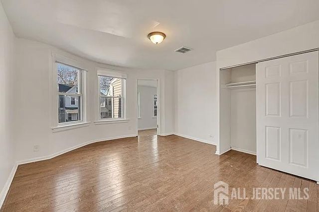 110 17th Street, East Orange, NJ 07017