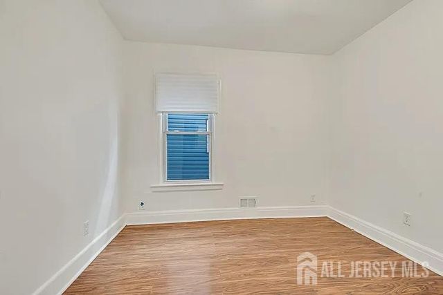 110 17th Street, East Orange, NJ 07017