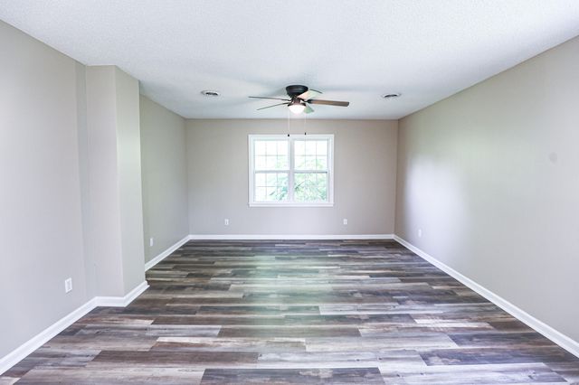905 Stonebrook Court, Paducah, KY 42003