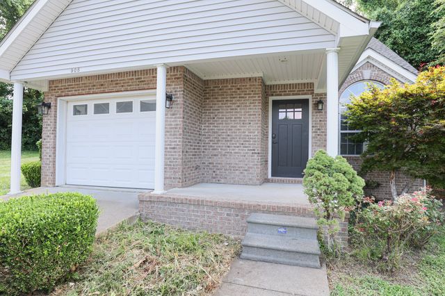 905 Stonebrook Court, Paducah, KY 42003