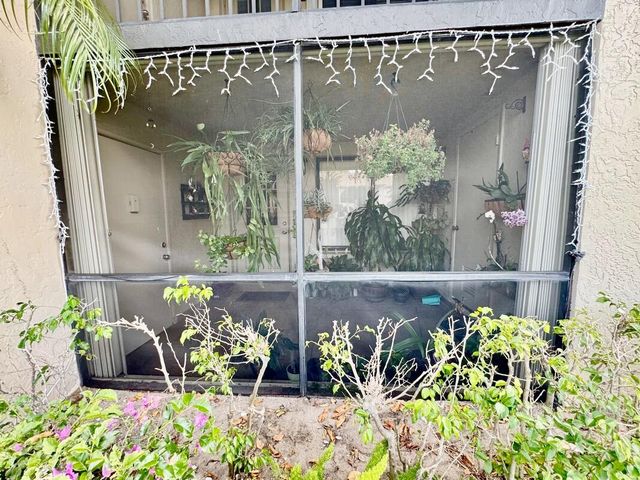 520 Shady Pine Way B1, Greenacres, FL 33415