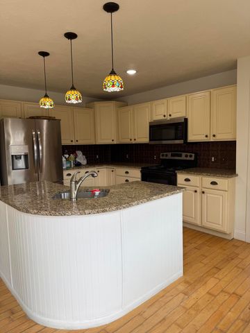 9363 E 56th Street E, Croton Twp, MI 49337