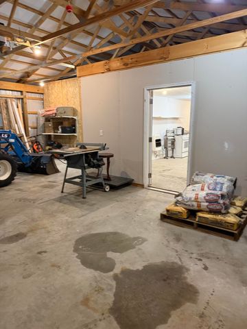 9363 E 56th Street E, Croton Twp, MI 49337