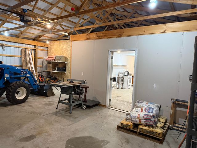 9363 E 56th Street E, Croton Twp, MI 49337