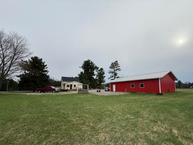 9363 E 56th Street E, Croton Twp, MI 49337