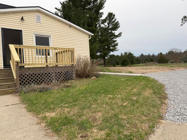 9363 E 56th Street E, Croton Twp, MI 49337