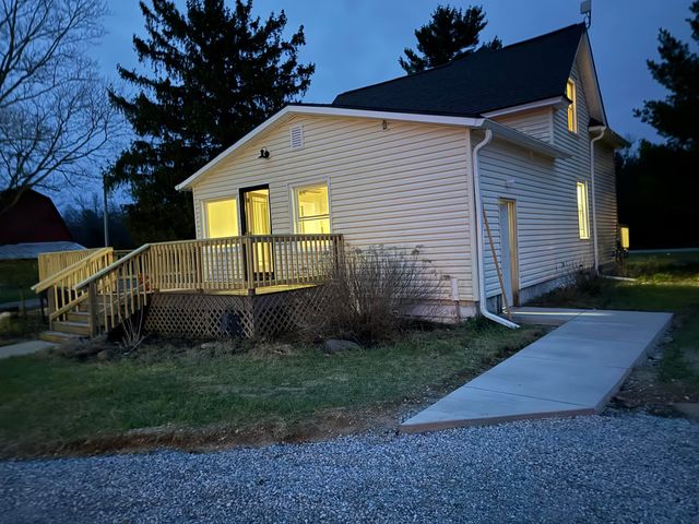 9363 E 56th Street E, Croton Twp, MI 49337