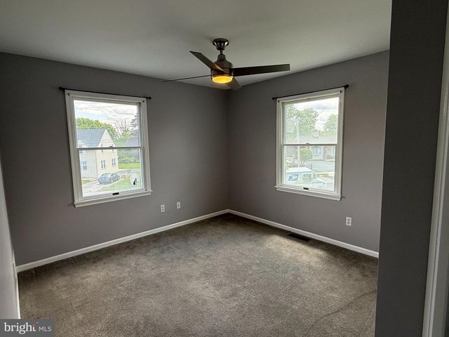 154 3RD AVE, Broomall, PA 19008