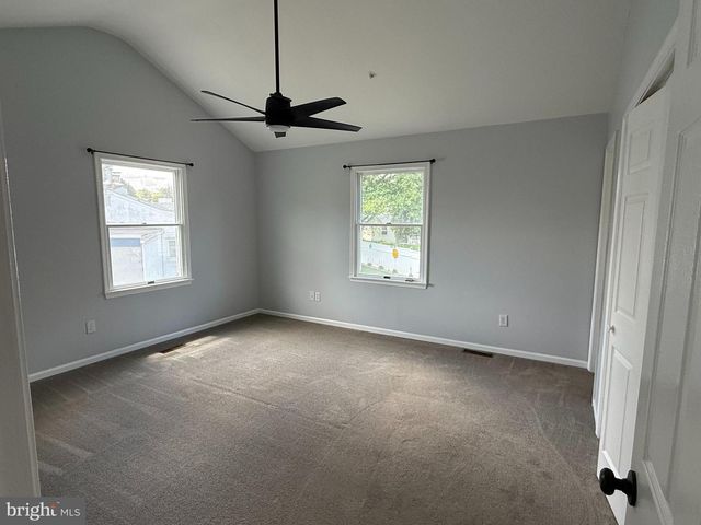 154 3RD AVE, Broomall, PA 19008