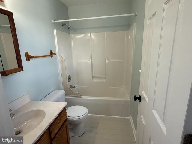 154 3RD AVE, Broomall, PA 19008