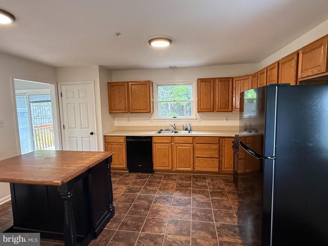 154 3RD AVE, Broomall, PA 19008