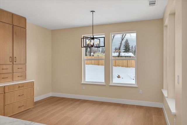 6683 Woodland Dr, Paradise, CA 95969