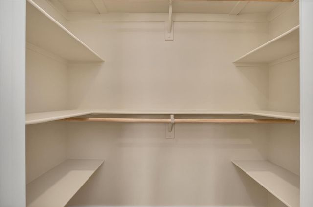 6683 Woodland Dr, Paradise, CA 95969