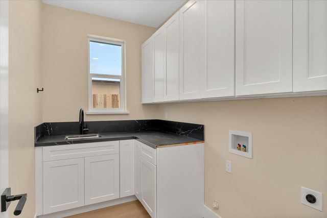 6683 Woodland Dr, Paradise, CA 95969