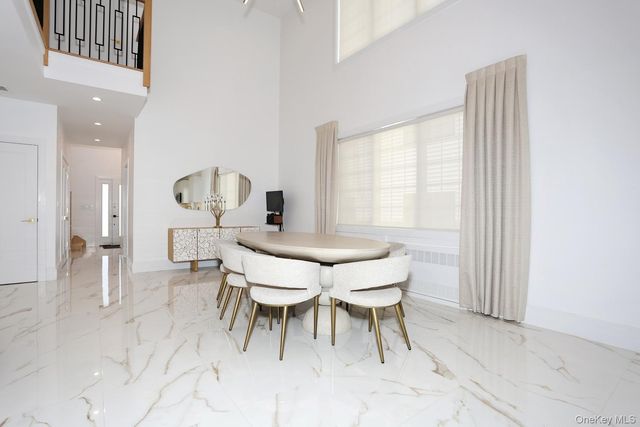 60 Silverwood Circle, Suffern, NY 10901