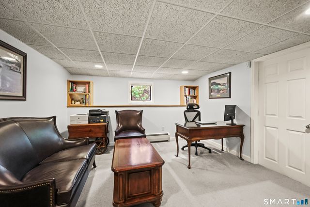 17 Briar Hill Road, Avon, CT 06001