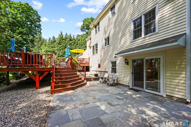 17 Briar Hill Road, Avon, CT 06001