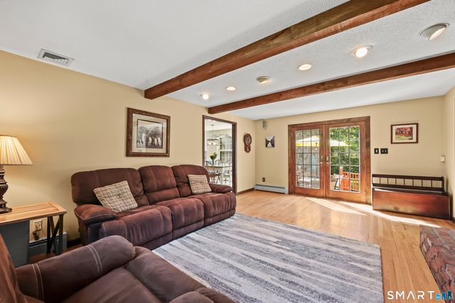 17 Briar Hill Road, Avon, CT 06001