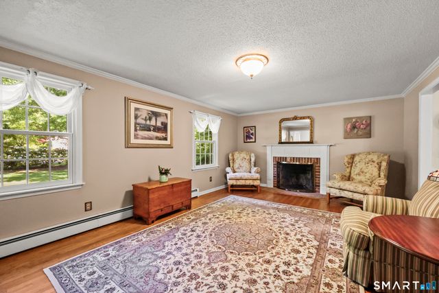 17 Briar Hill Road, Avon, CT 06001